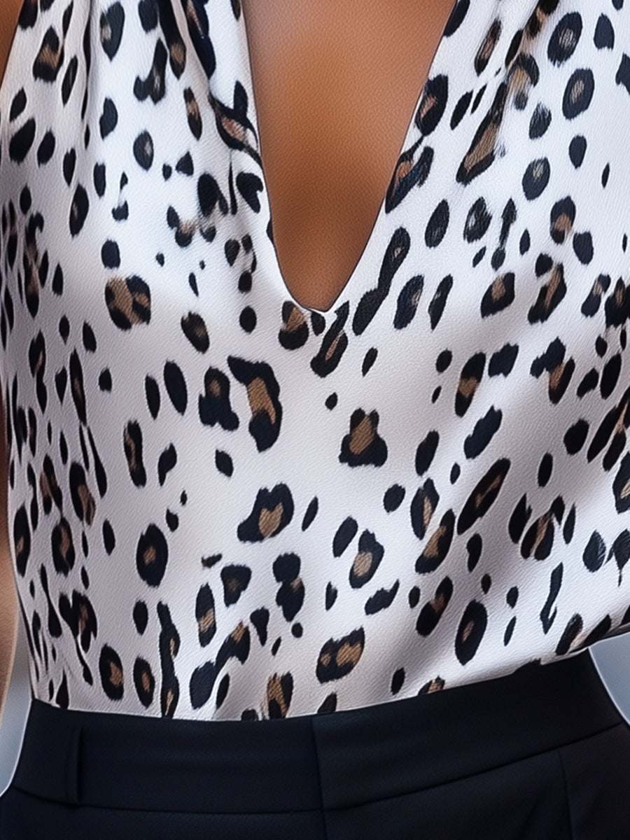 Isla | Chic Leopard Print Halter Top for Effortless Style