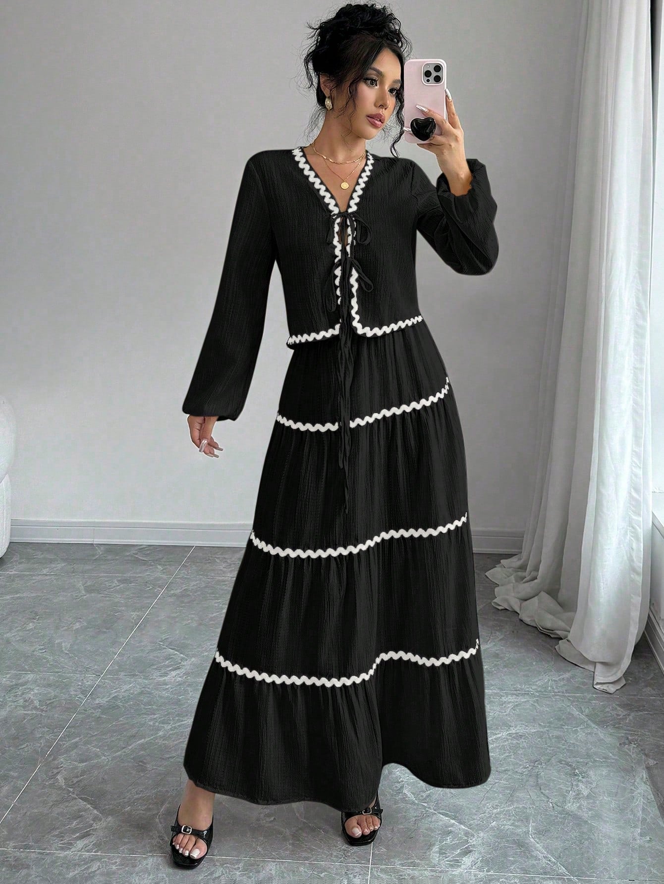 Women's Two-Piece Set | V-Neck Ruffled