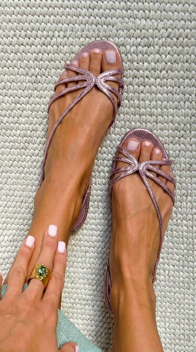 Ginevra | Elegant Golden Sandals for Summer