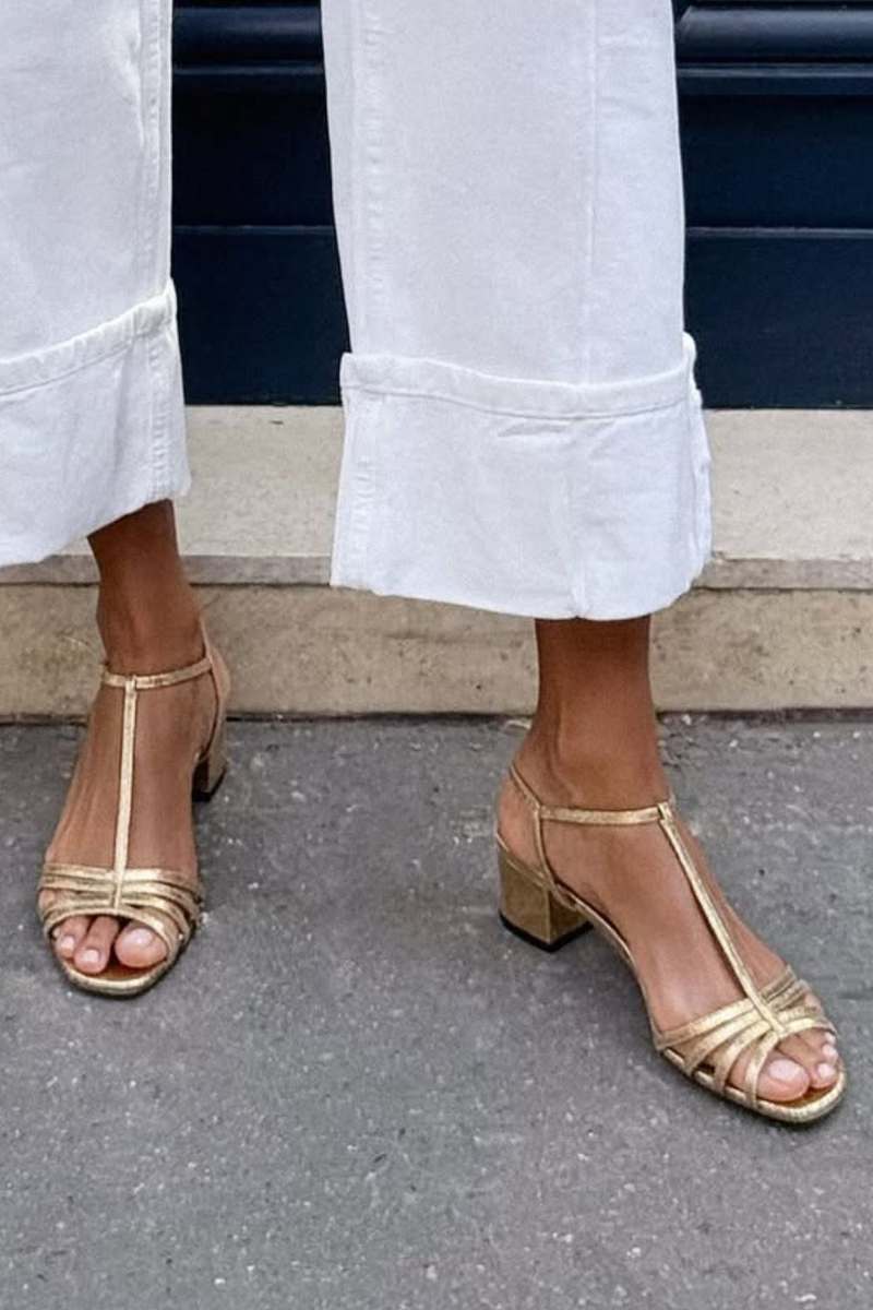 Allegra | Everyday Elegance in Golden Sandals