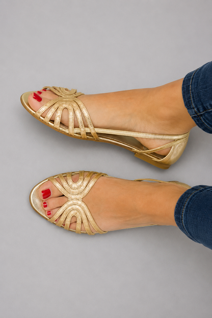 Eleonora | Light Summer Sandals in Golden