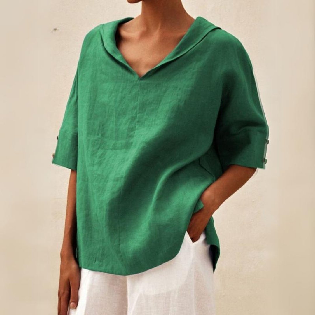 Clara | Effortlessly Chic Relaxed V-Neck Top