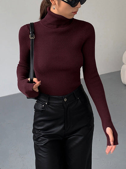 Hailey | Chic Minimalist Turtleneck for Winter Style