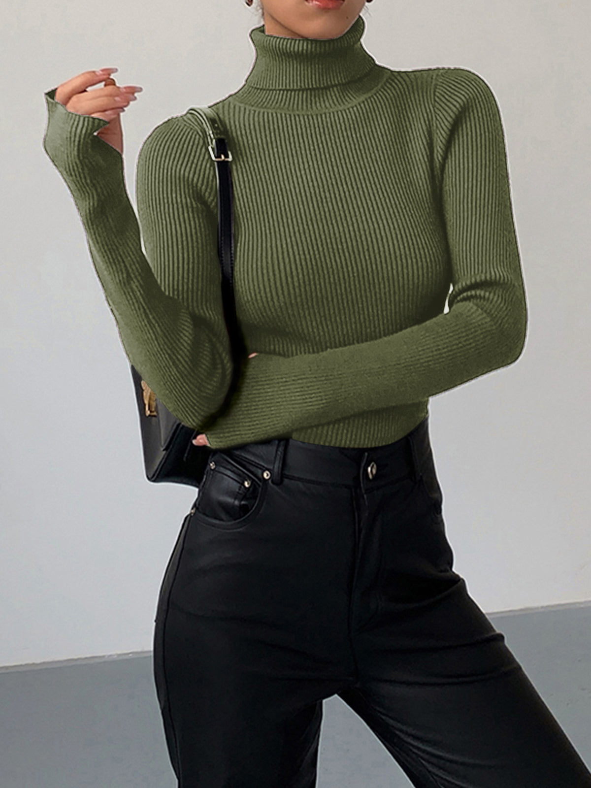 Hailey | Chic Minimalist Turtleneck for Winter Style
