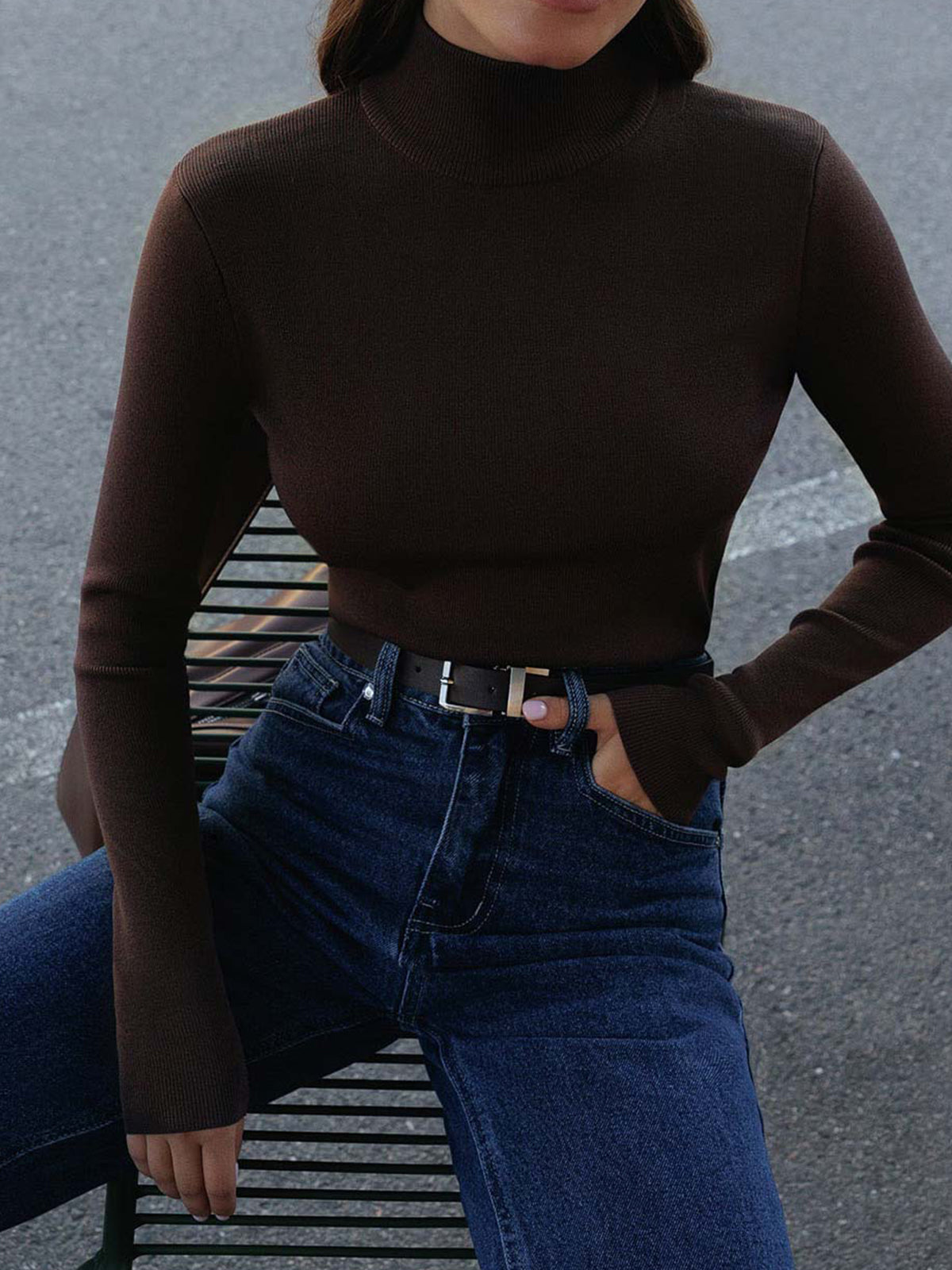 Maisie | Chic Mock Neck Top with Relaxed Fit