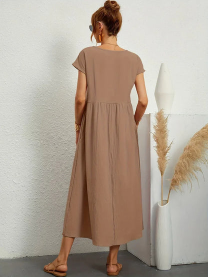 Gabrielle | Timeless flowy midi dress for effortless elegance