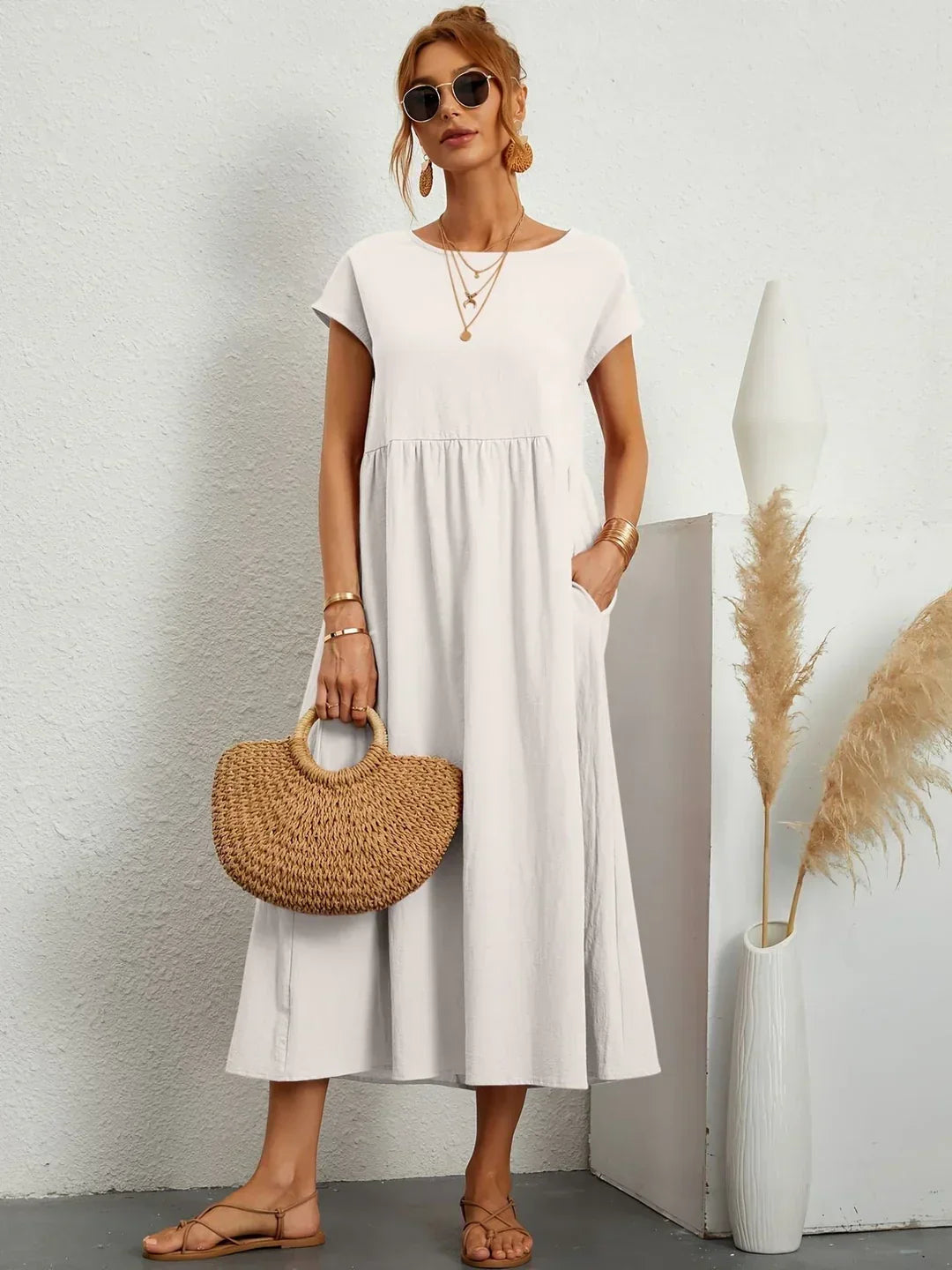 Gabrielle | Timeless flowy midi dress for effortless elegance