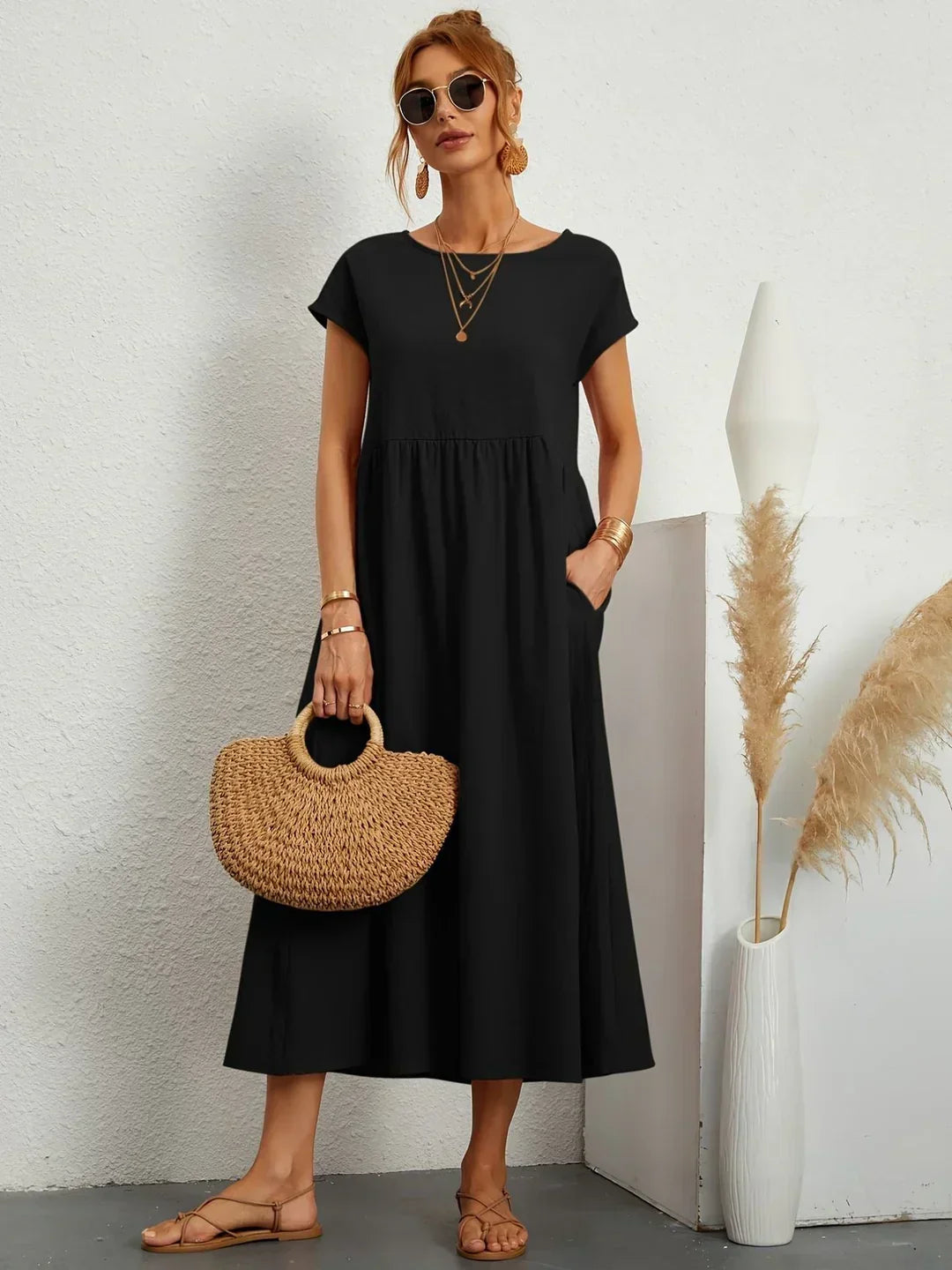 Gabrielle | Timeless flowy midi dress for effortless elegance