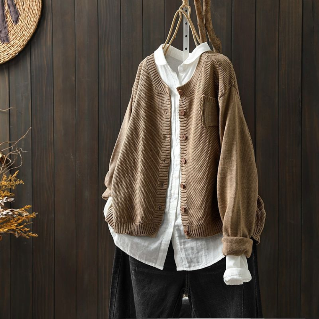 Solene | Refined oversized knit cardigan in soft hues