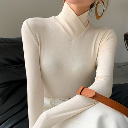Victoria | Chic Mock Neck Top with Flattering Fit