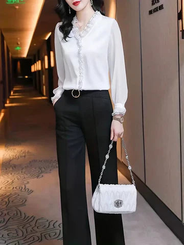 Isabella | Chic Ruffle Blouse with Flattering Sleeves
