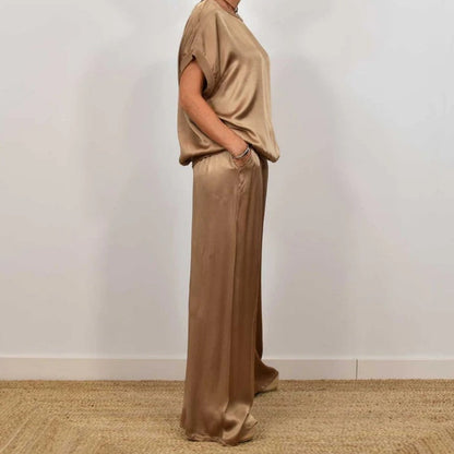 Women's Two-Piece Set | Loose Silhouette Top and Pants
