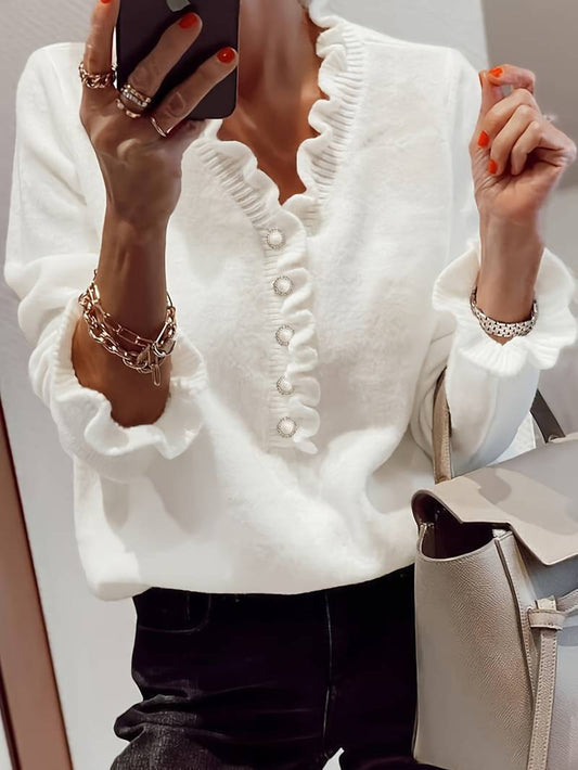 Victoria | Chic Ruffle Blouse with Decorative Buttons
