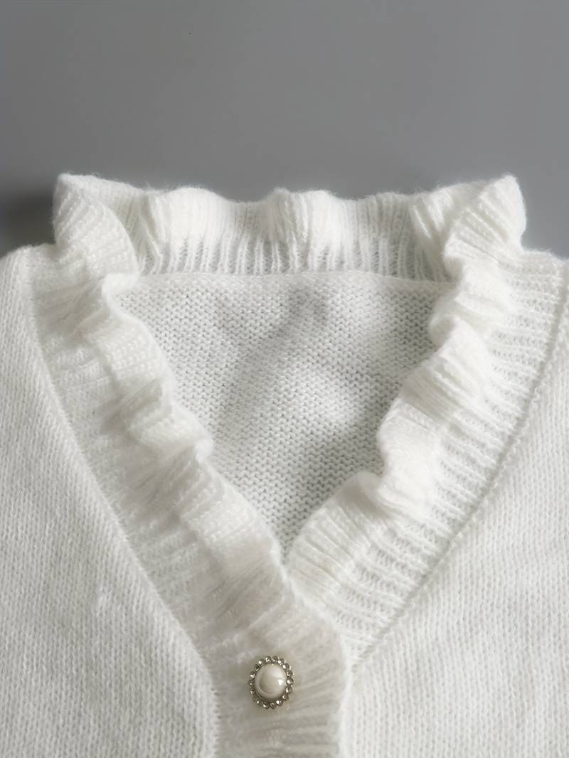 Victoria | Chic Ruffle Blouse with Decorative Buttons